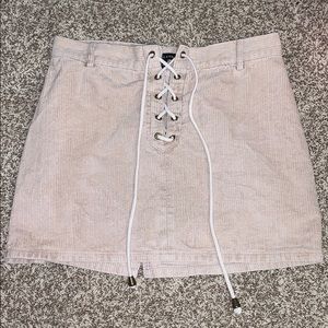 KENDALL & KYLIE corduroy skirt!!